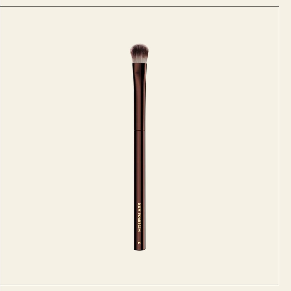 hourglass no.3 all over shadow brush